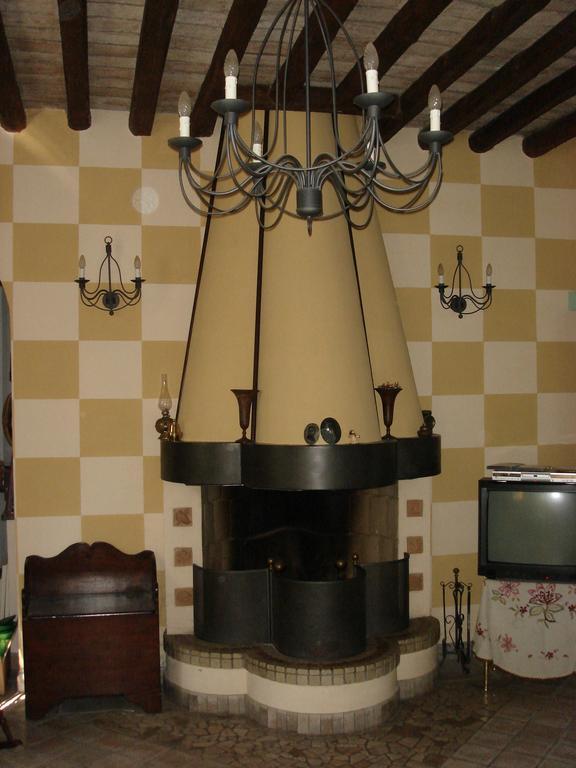 La Corte Del Cavaliere Bed & Breakfast Calderara di Reno Bagian luar foto
